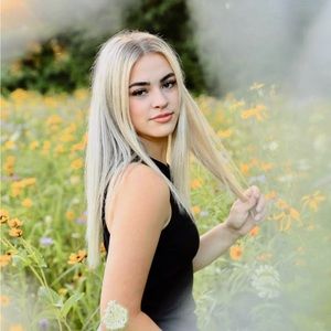 Meet your Posher, Jade